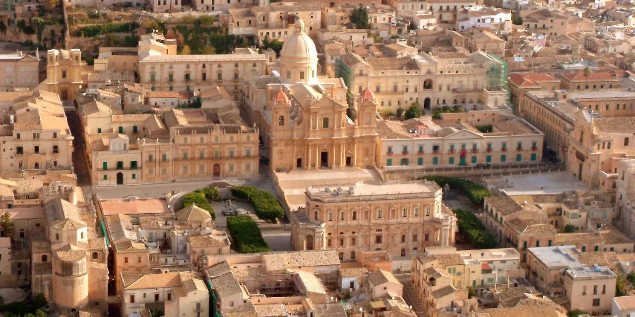 Casa Vacanze la Collinetta Lavanda Villa Noto